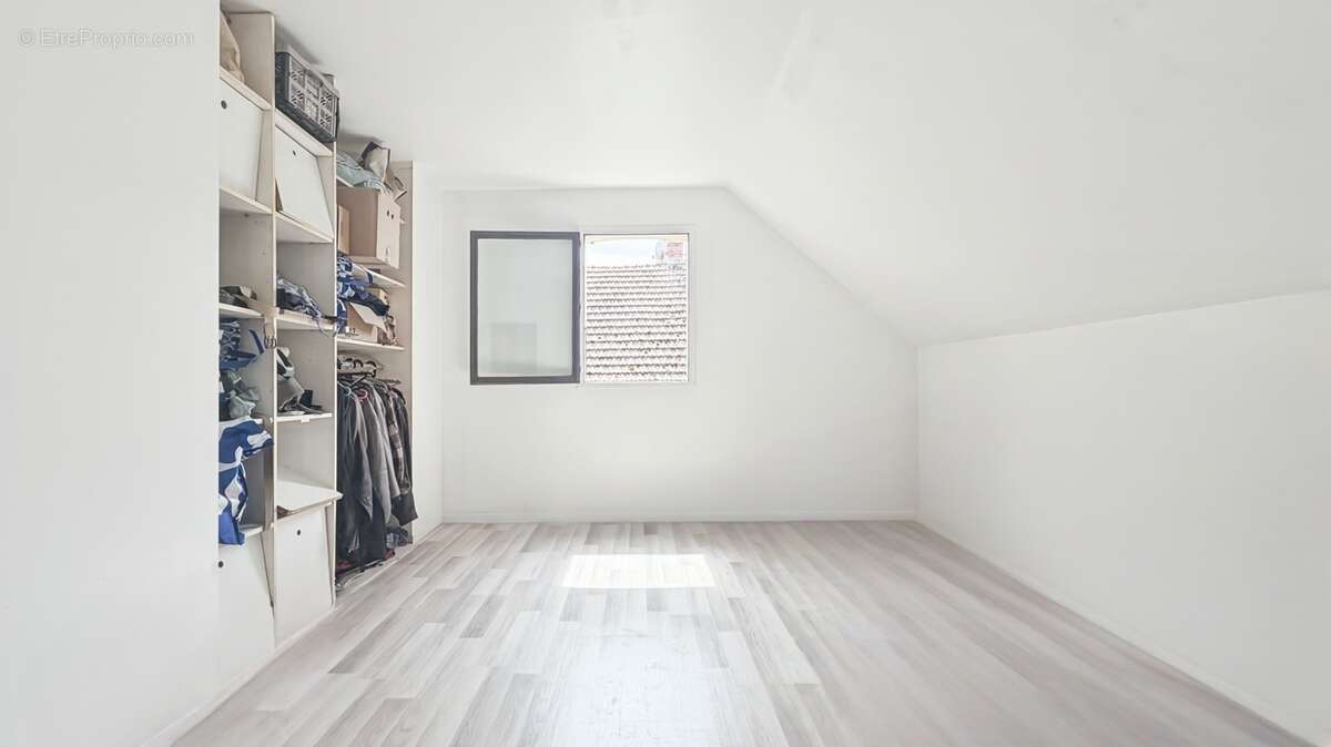 Maison individuelle à rafraîchir - photo 16