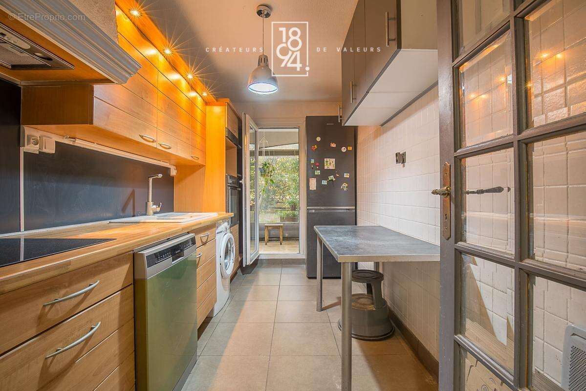 Appartement à MARSEILLE-12E
