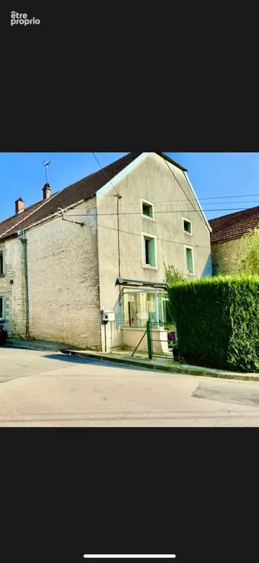 Maison 5 pièces 139 m² · à Courban · 139,1 m² · 70 000 €