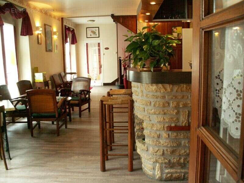 Maison à SAINT-CHAMARAND