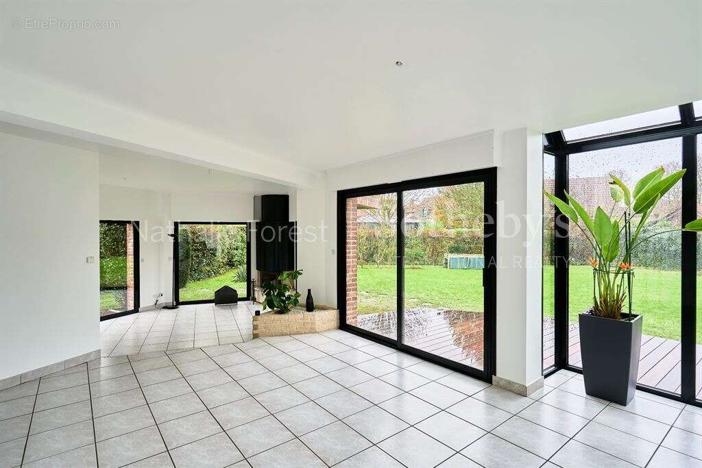 Maison à SAINGHIN-EN-MELANTOIS