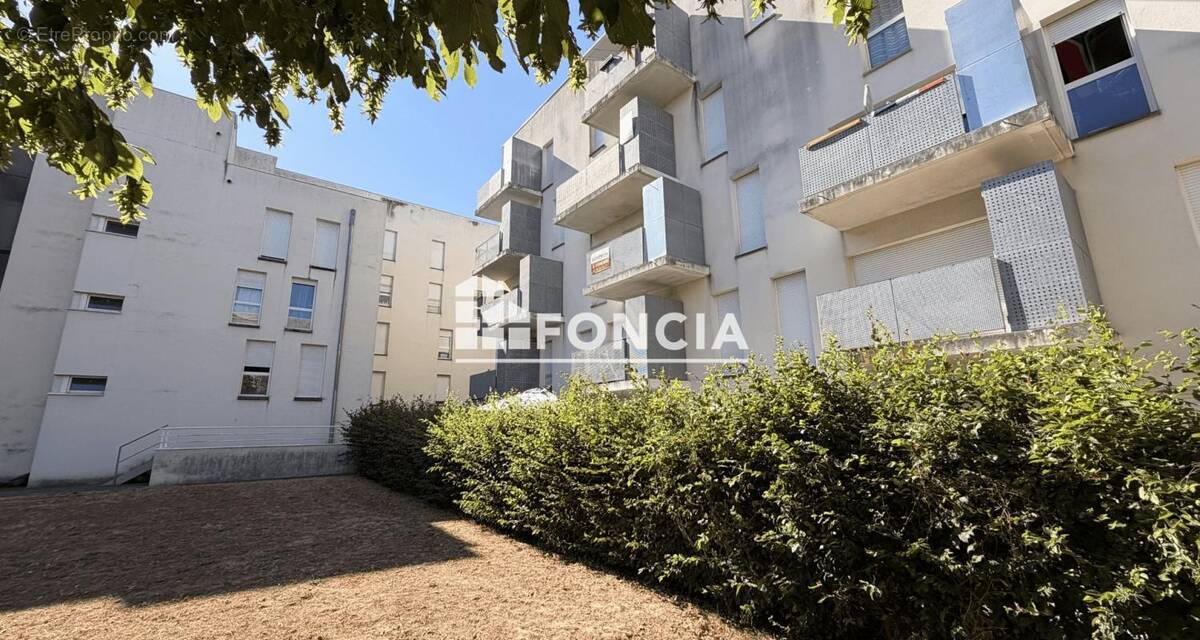Appartement à SAINT-JACQUES-DE-LA-LANDE
