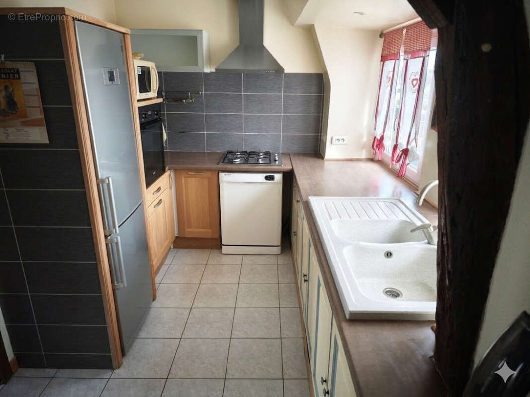 Appartement à PONT-SAINTE-MAXENCE