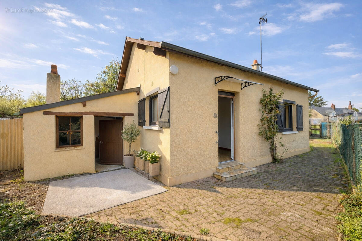Maison à VEIGNE