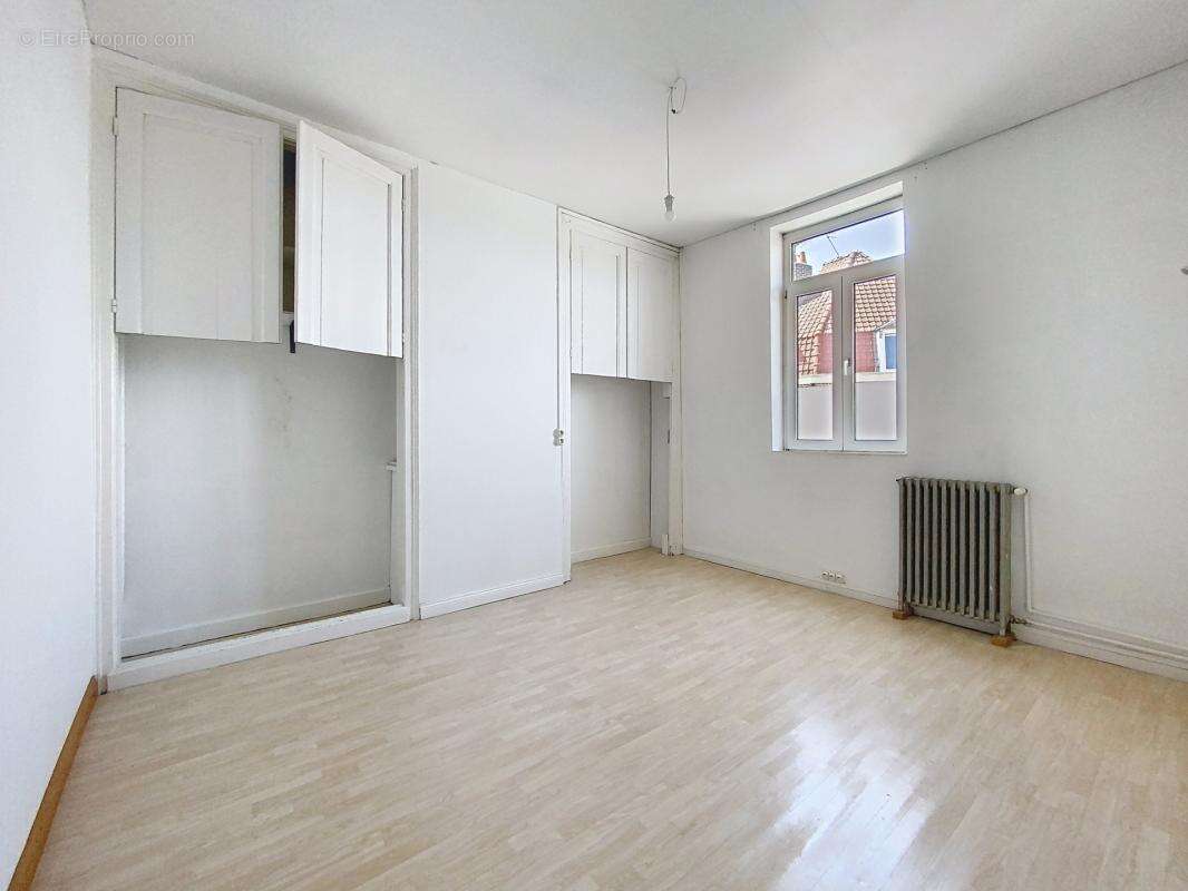 Maison à ARMENTIERES