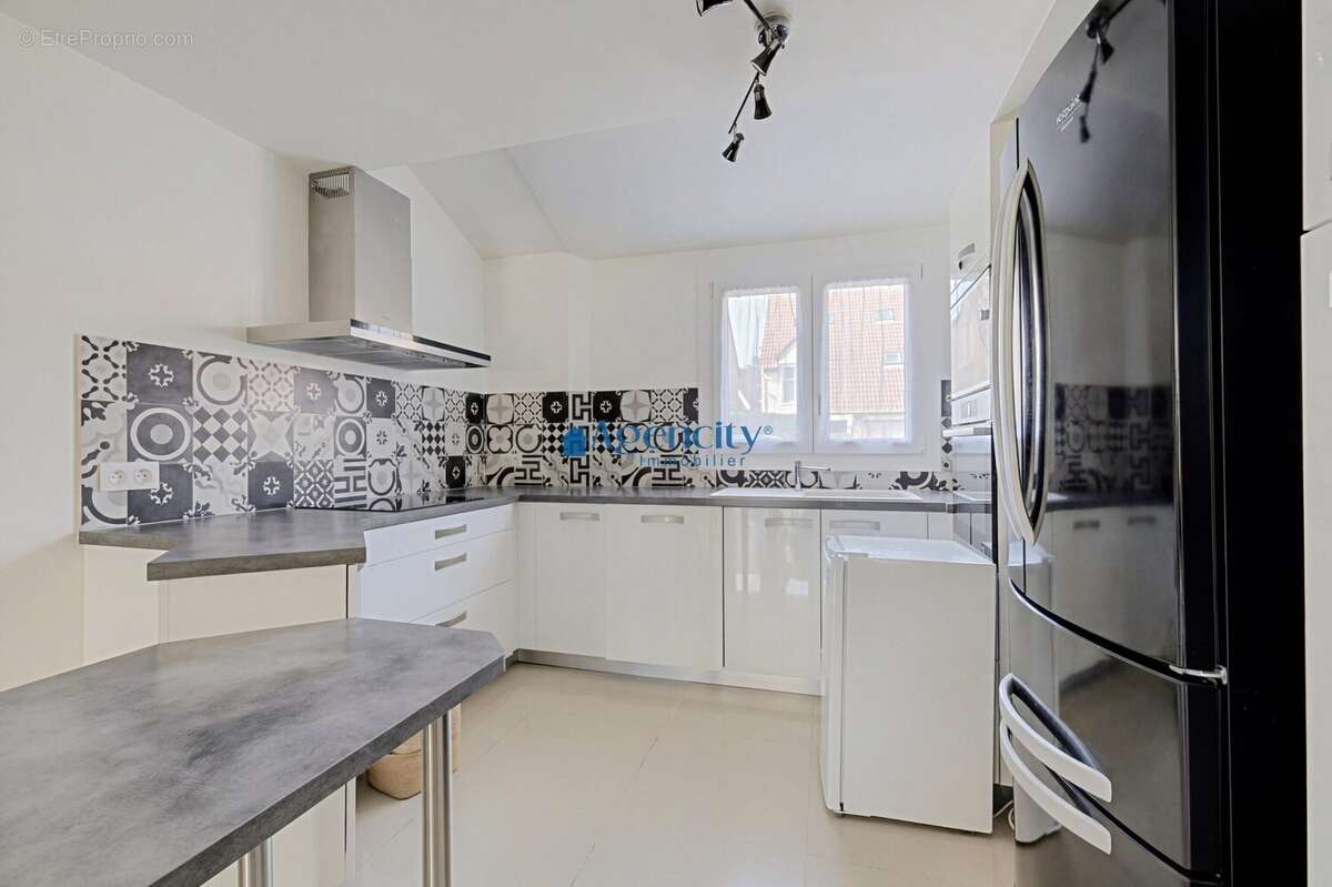 Maison à NOISY-LE-GRAND