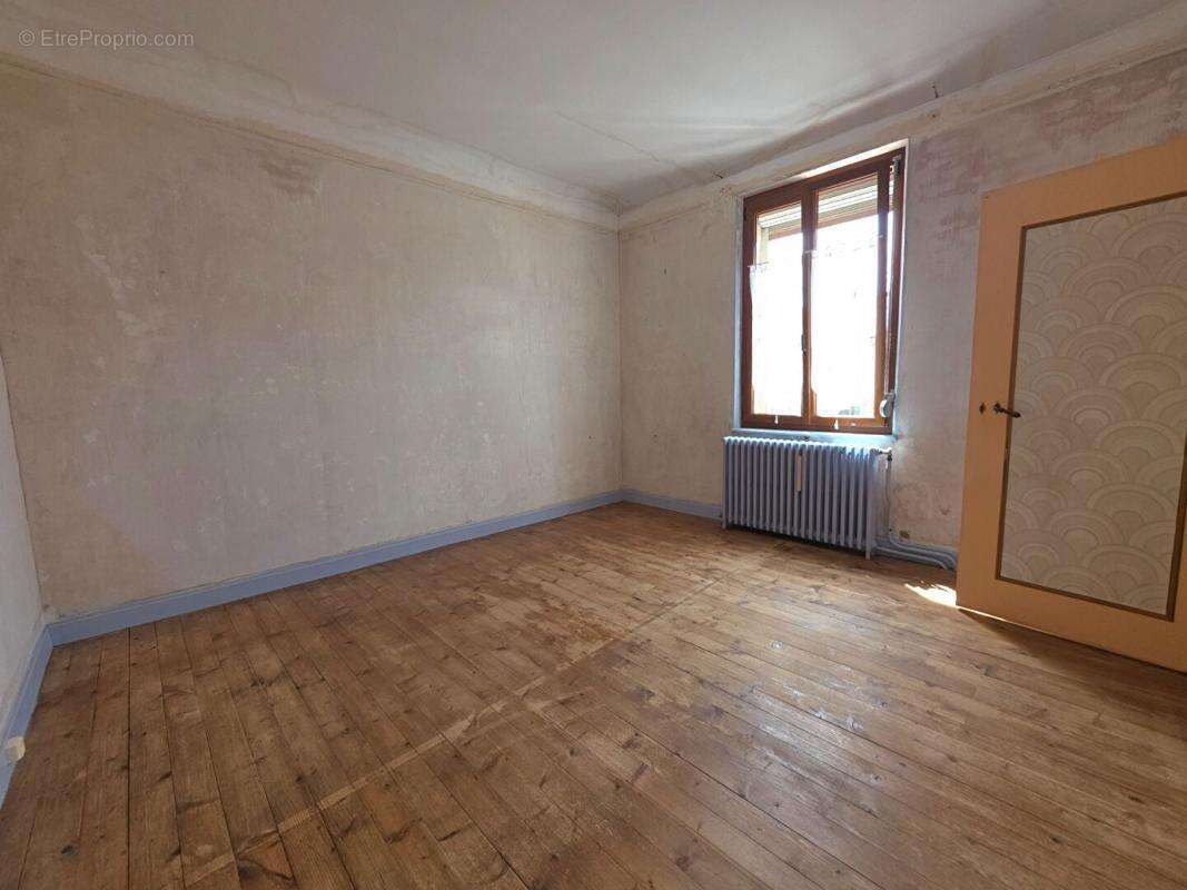 Maison Hirson 6 pièce(s) 150 m2 - photo 11
