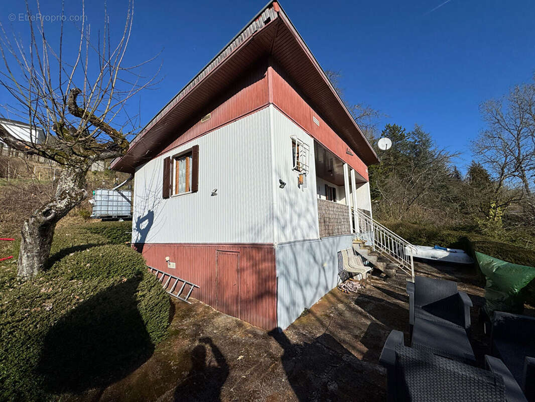 Maison à BERG-SUR-MOSELLE