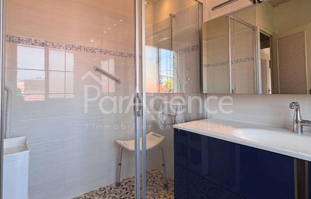 Maison familiale avec logement indépendant   Royan - photo 8