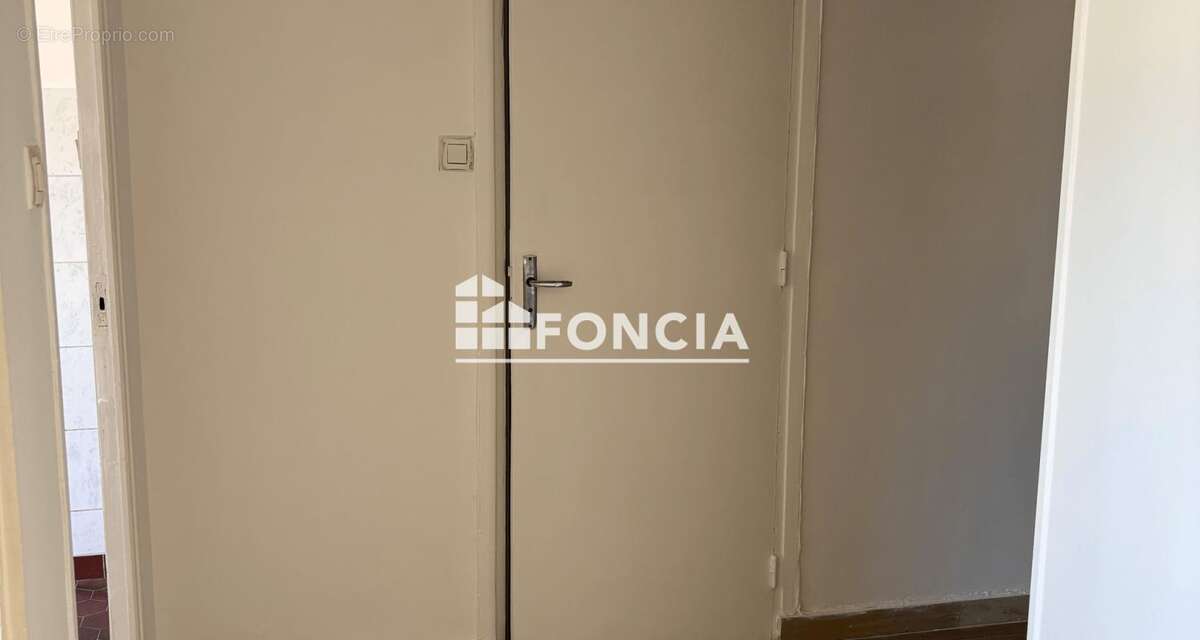 GRENOBLE Léon Blum, à VENDRE APPARTEMENT T1 de 34,61 m² avec balcon - photo 9