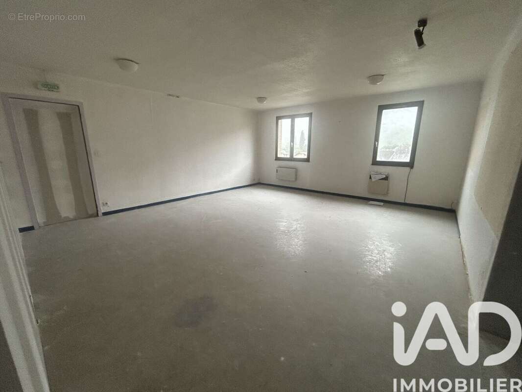 Appartement 91 m² à Bielle  - photo 4