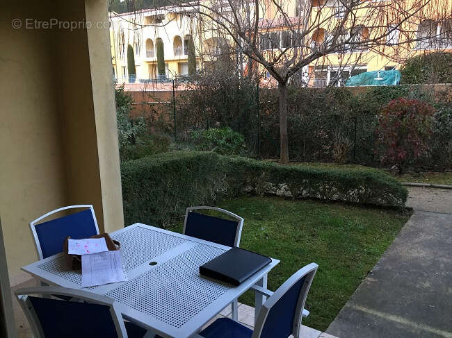 Appartement à GREOUX-LES-BAINS