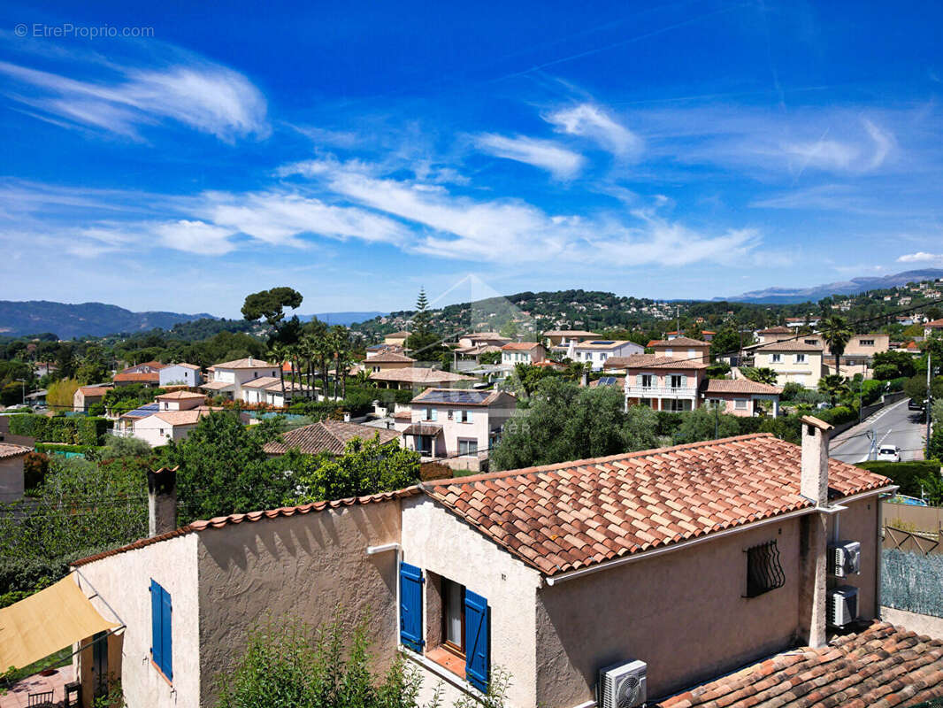 Maison à MOUGINS