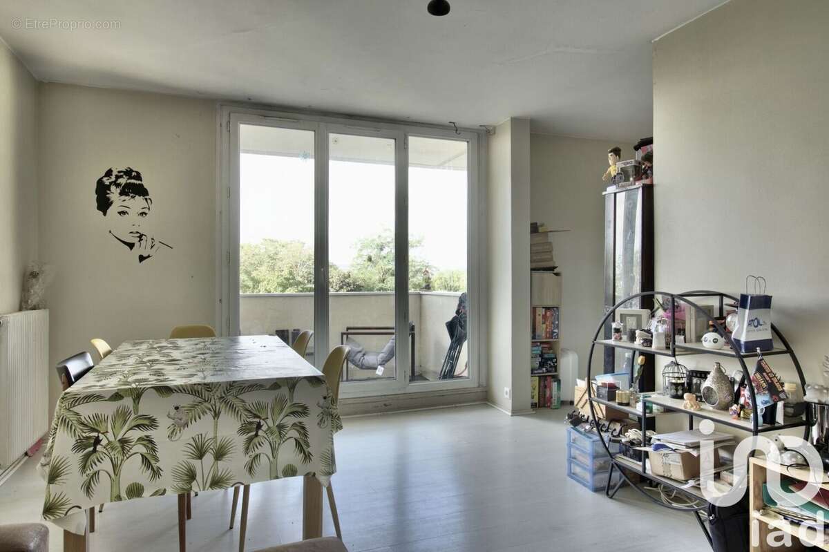 Photo 4 - Appartement à CERGY