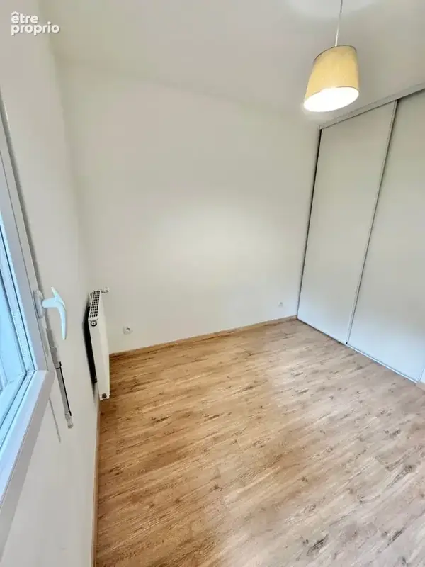 Appartement T3 sans vis-à-vis dans résidence arborée avec balcon et 2 parkings - photo 9