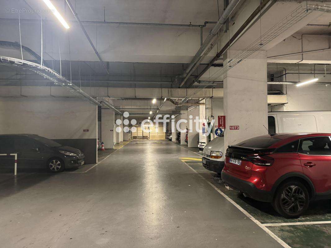 Parking couvert - photo 5