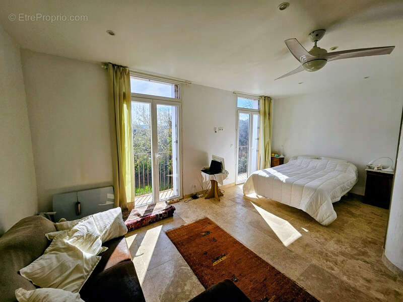 Appartement à LE LUC