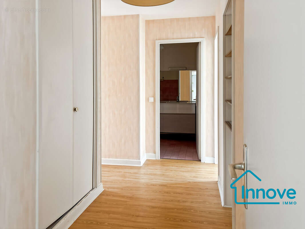 Appartement à VERSAILLES