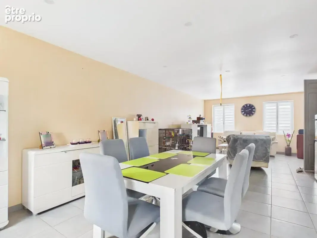 Maison 256 m² à Le Catelet  - photo 4