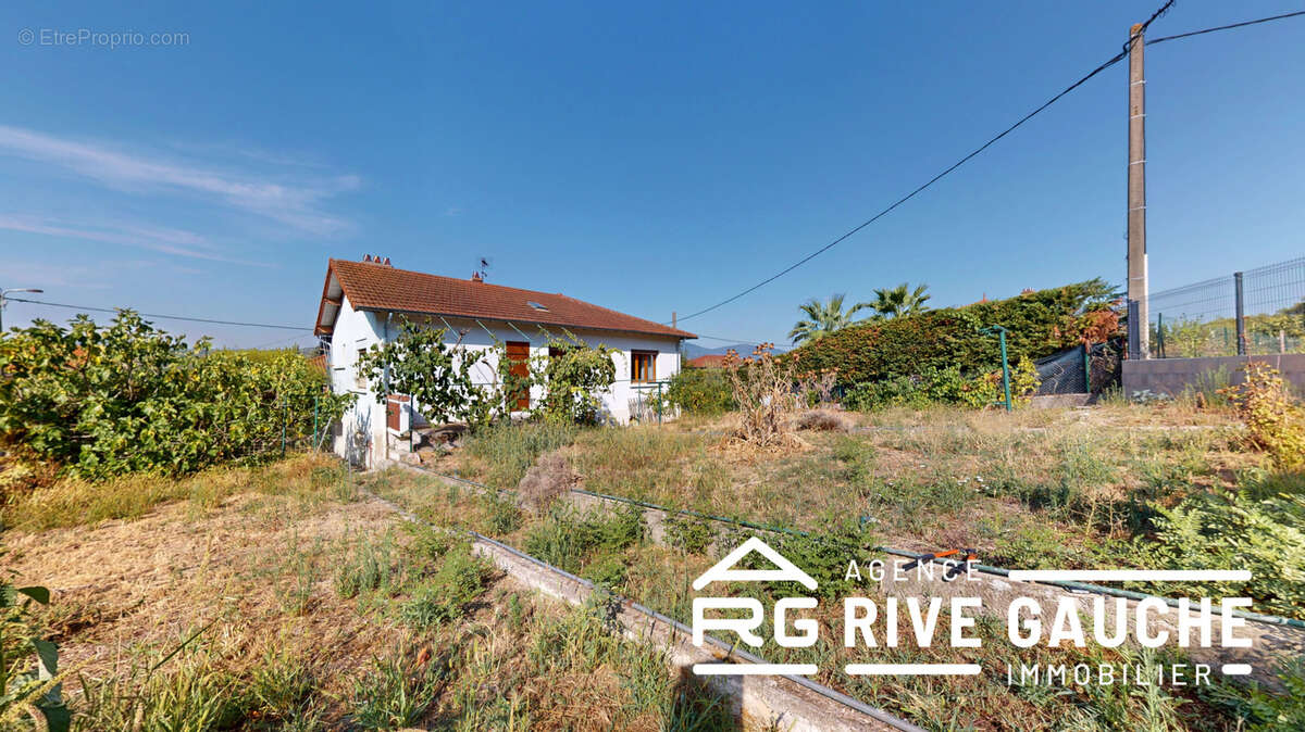 Saint-maurice-l’exil   quartier givray  maison à rénover - photo 11