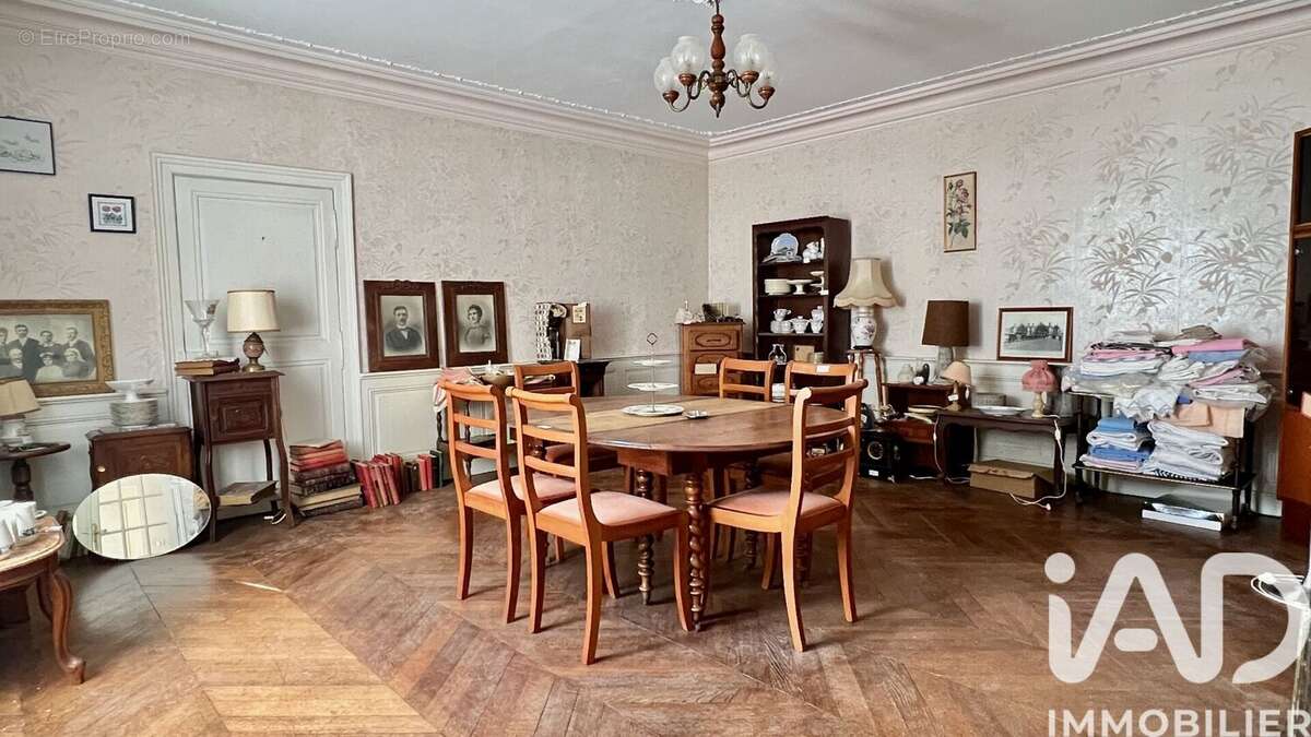 Maison 215 m² à Amboise  - photo 5