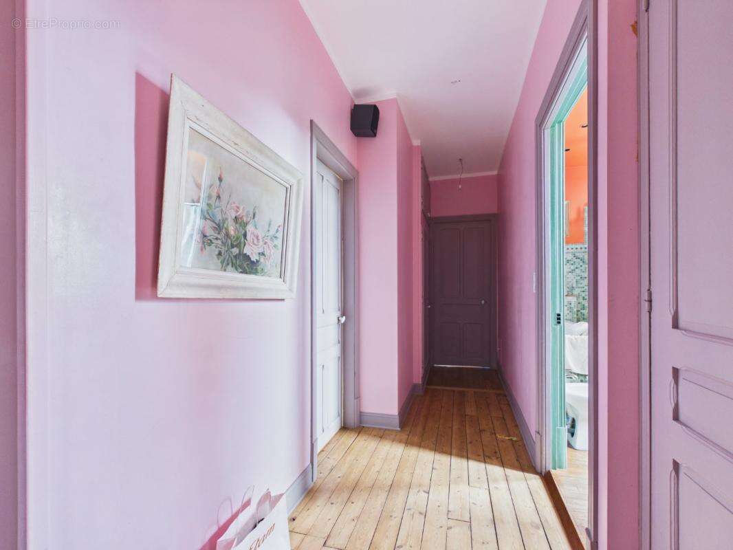 Maison 322 m² à Chaulnes  - photo 10