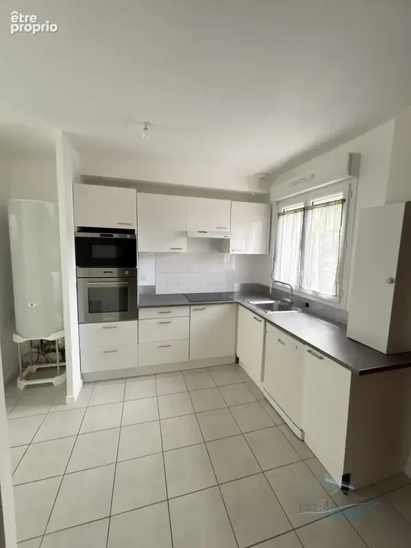Maison 80 m² à Janville-Sur-Juine  - photo 2