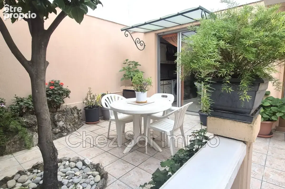 Maison 4 pièces 105 m² à vendre à Saint-Laurent-Du-Var (06700) - photo 6