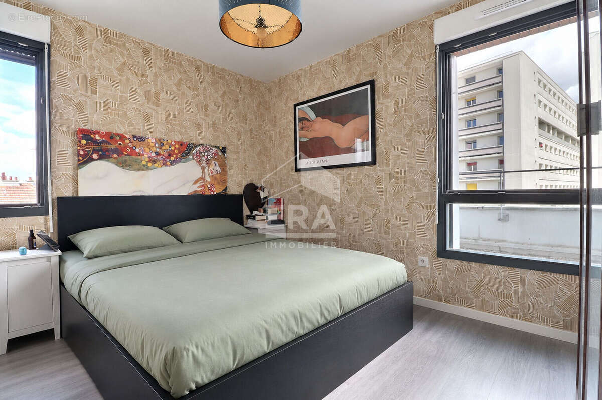 Appartement à AUBERVILLIERS