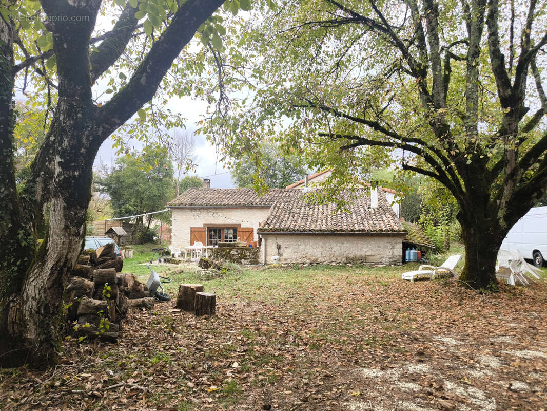 Maison à BAGAT-EN-QUERCY