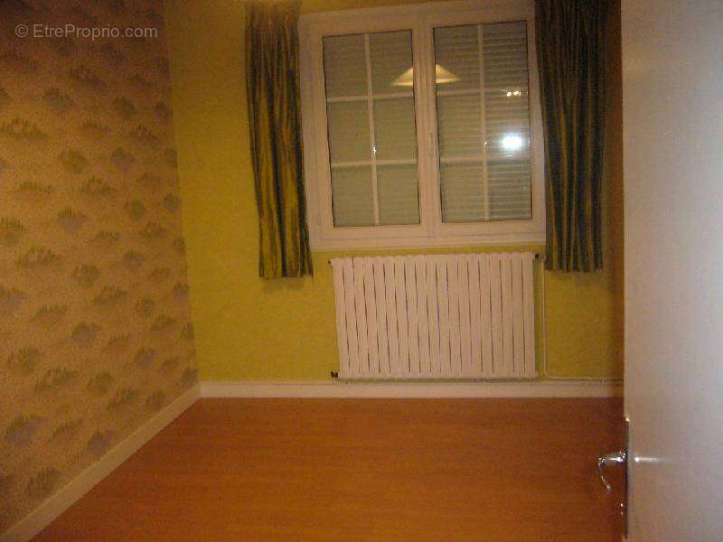 Maison 230 m² à Briollay  - photo 6