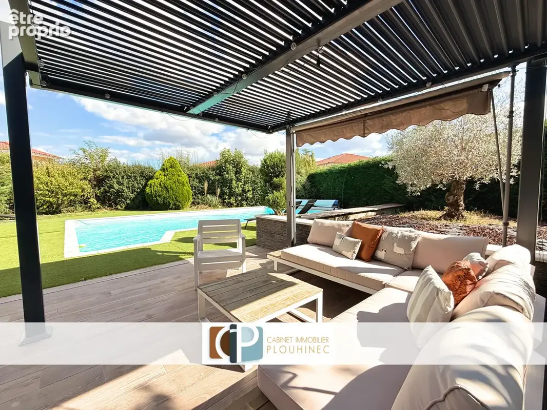NOUVEAUTÉ à Charnay-lès-Mâcon   Maison familiale avec piscine. - photo 8