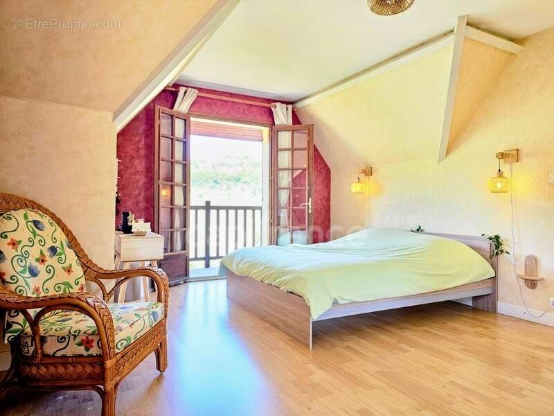 À VENDRE PAVILLON sur Sous-Sol complet 6 pièces de 134m² à BLANGY SUR BRESLE (76) - photo 8