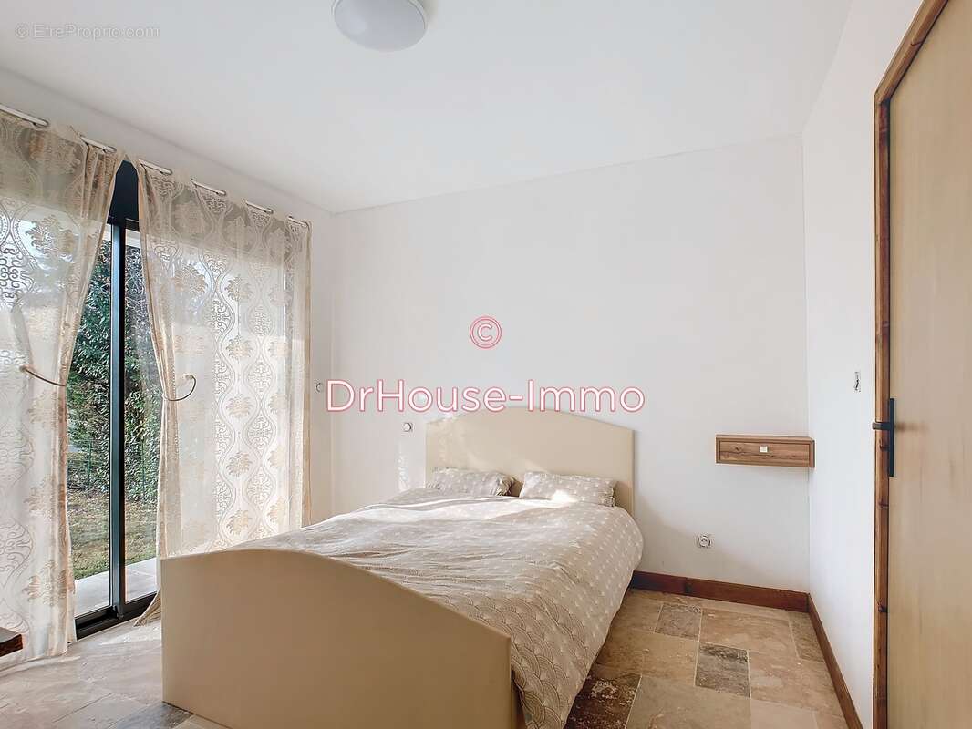 Maison à ANNESSE-ET-BEAULIEU