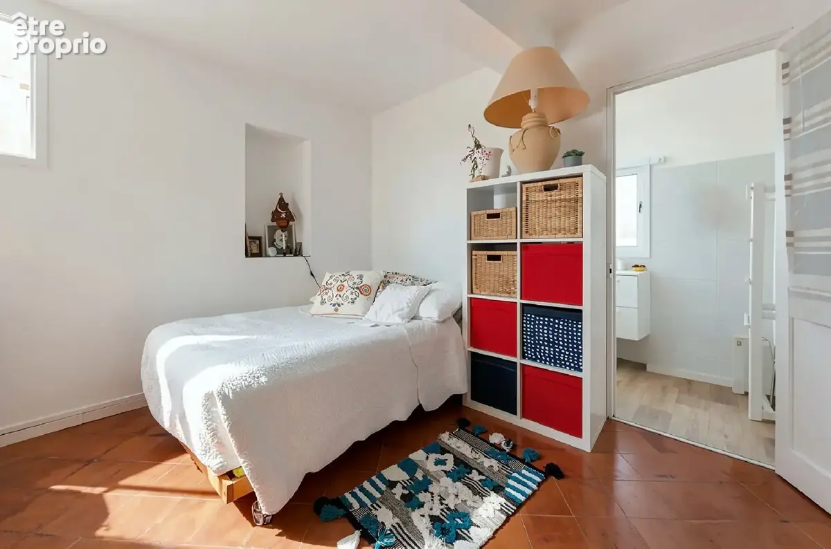 Vente Aix centre en exclusivité LC Gestion vous propose un appartement de type 2 de 55m² avec remise et cave. - photo 5