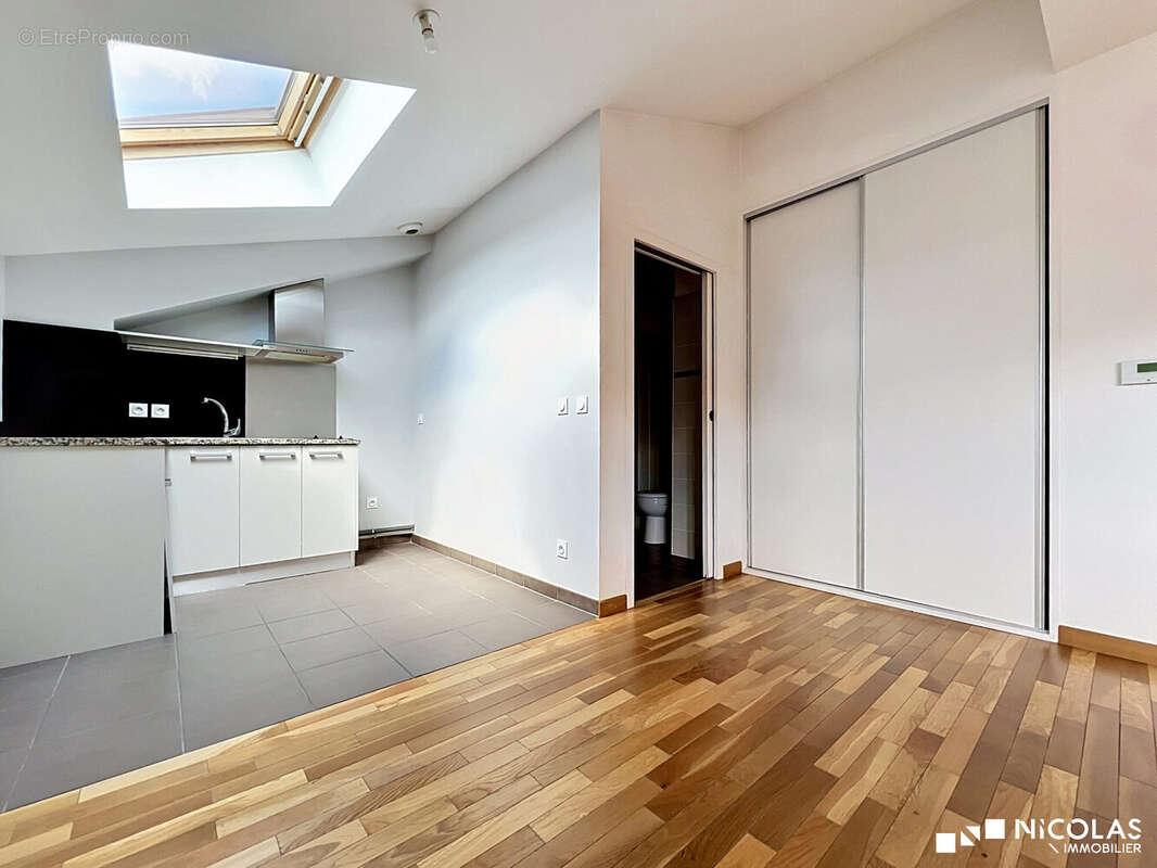 Appartement à BORDEAUX