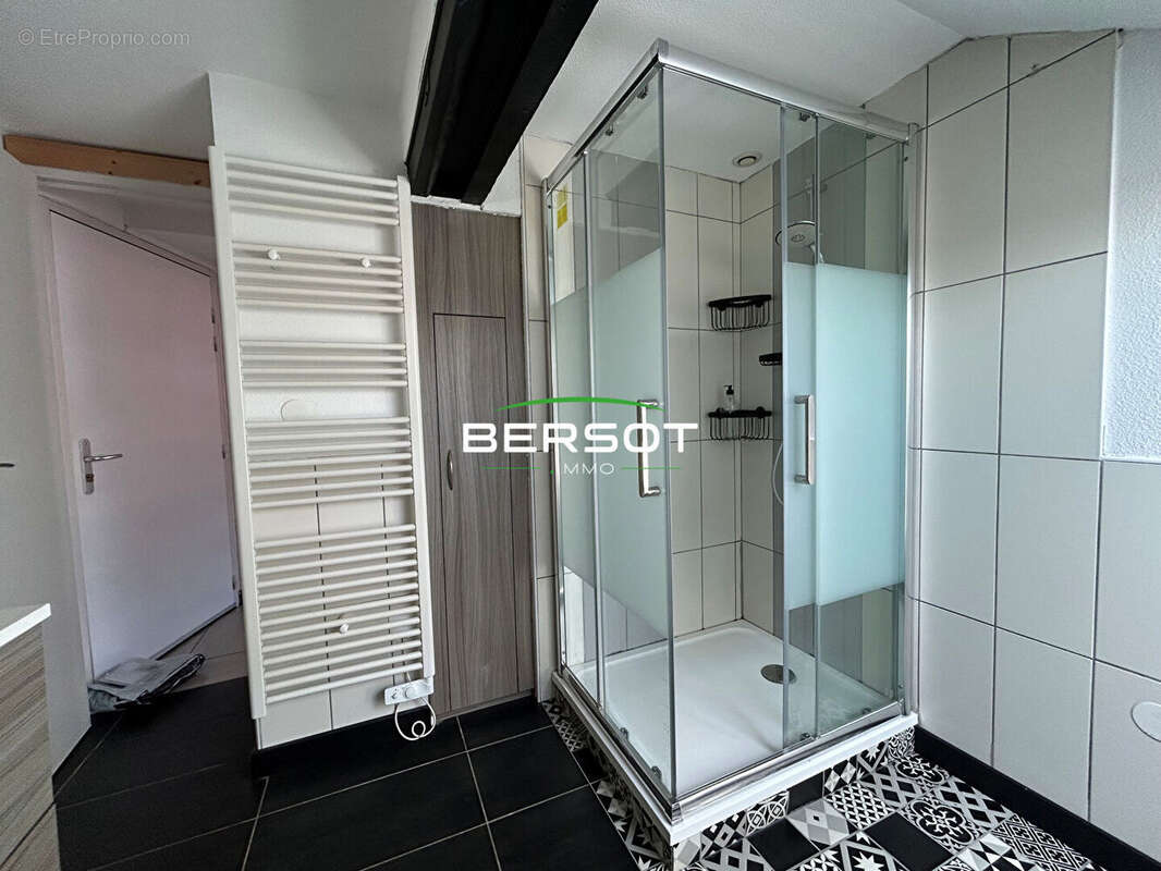 Appartement meublé au coeur de Morteau proche de la Suisse - photo 6