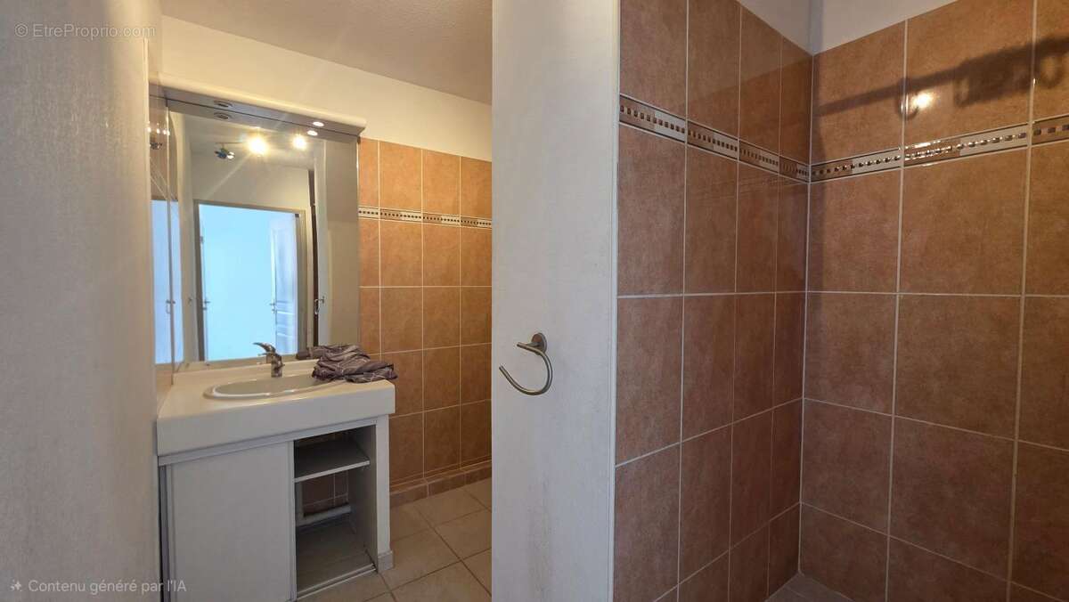 Appartement à LAMBESC