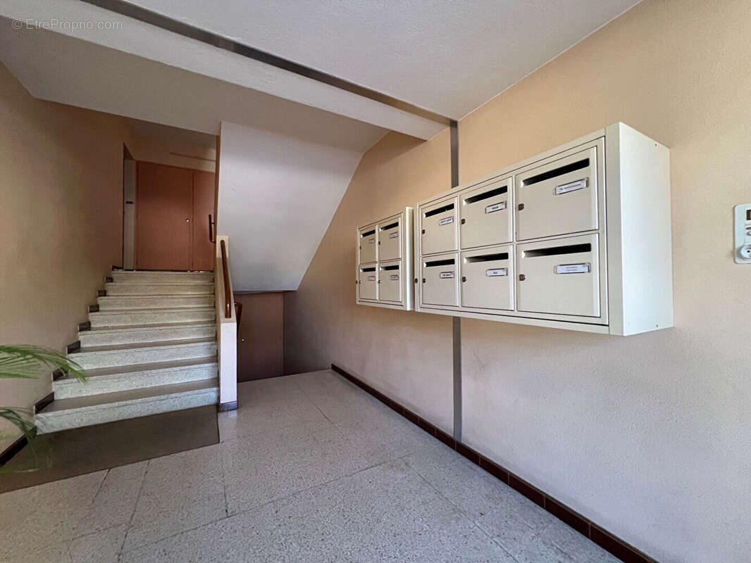 Appartement à HYERES