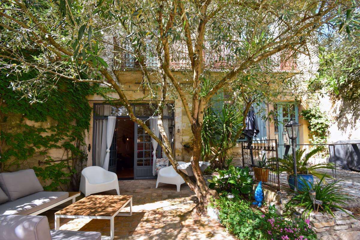 Maison à UZES