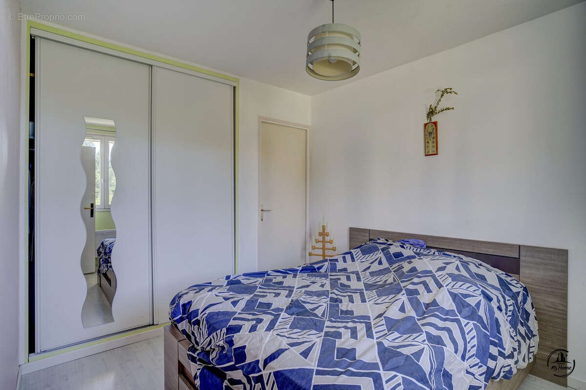 Maison à ROCHE-LA-MOLIERE