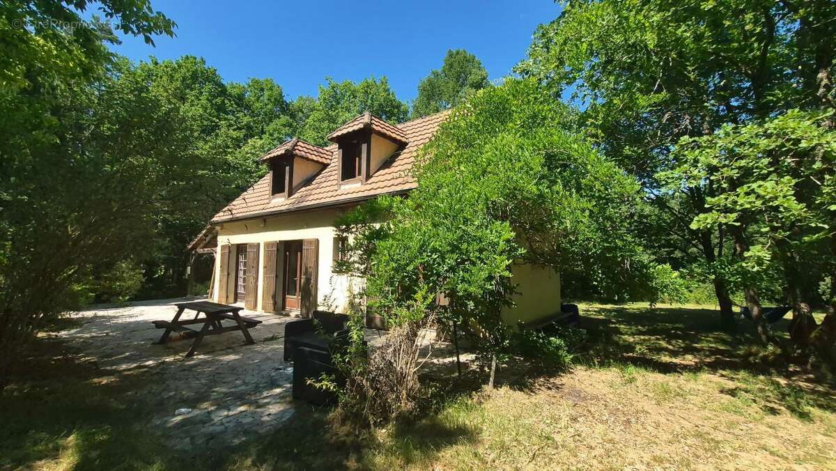 Maison à GRUN-BORDAS