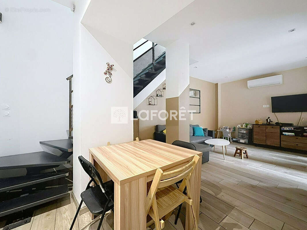 Maison à SAINT-TRIVIER-SUR-MOIGNANS