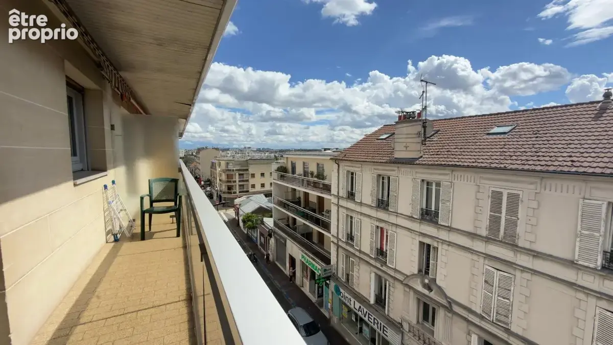 Exclusivite..... centre ville, f4 dernier étage avec box - photo 9