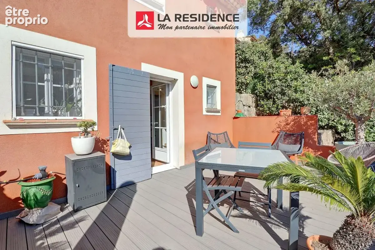 Maison 110 m² à Saint-Raphael  - photo 5