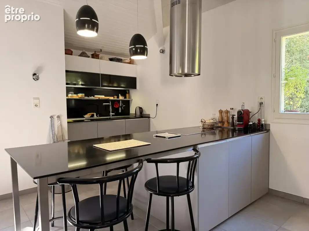 Maison de plain-pied avec piscine - photo 9