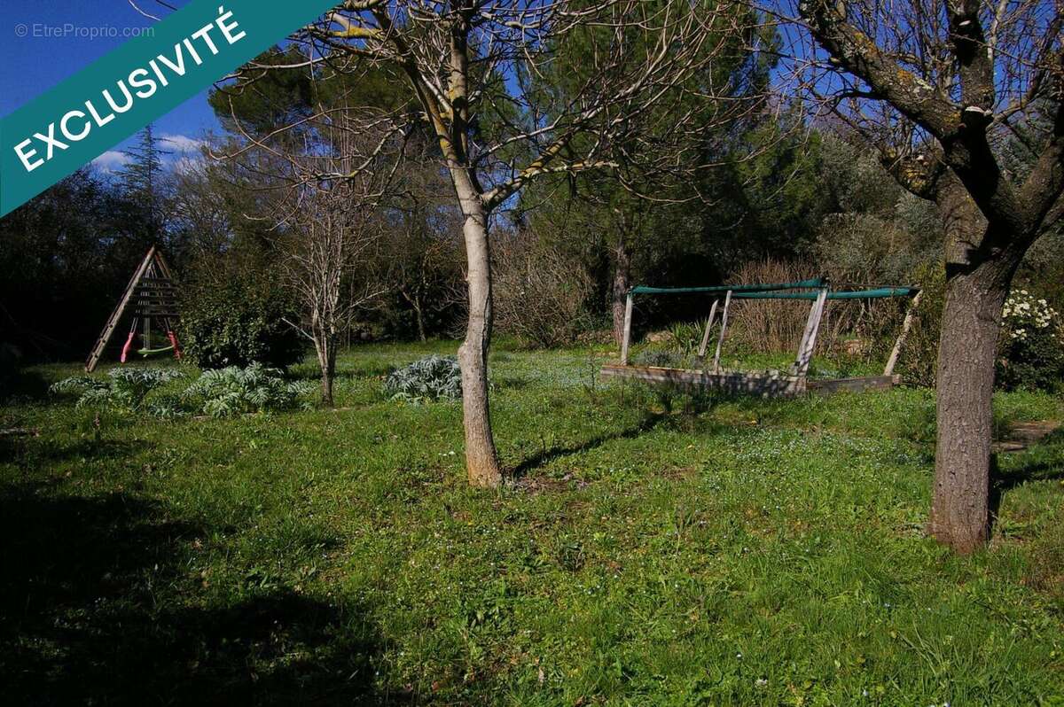 Photo 3 - Maison à SAINT-MAXIMIN-LA-SAINTE-BAUME