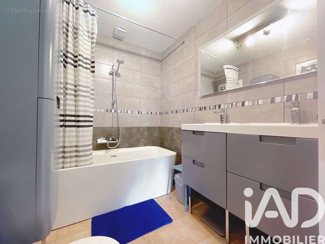 Maison 141 m² à Pierrefeu  - photo 8
