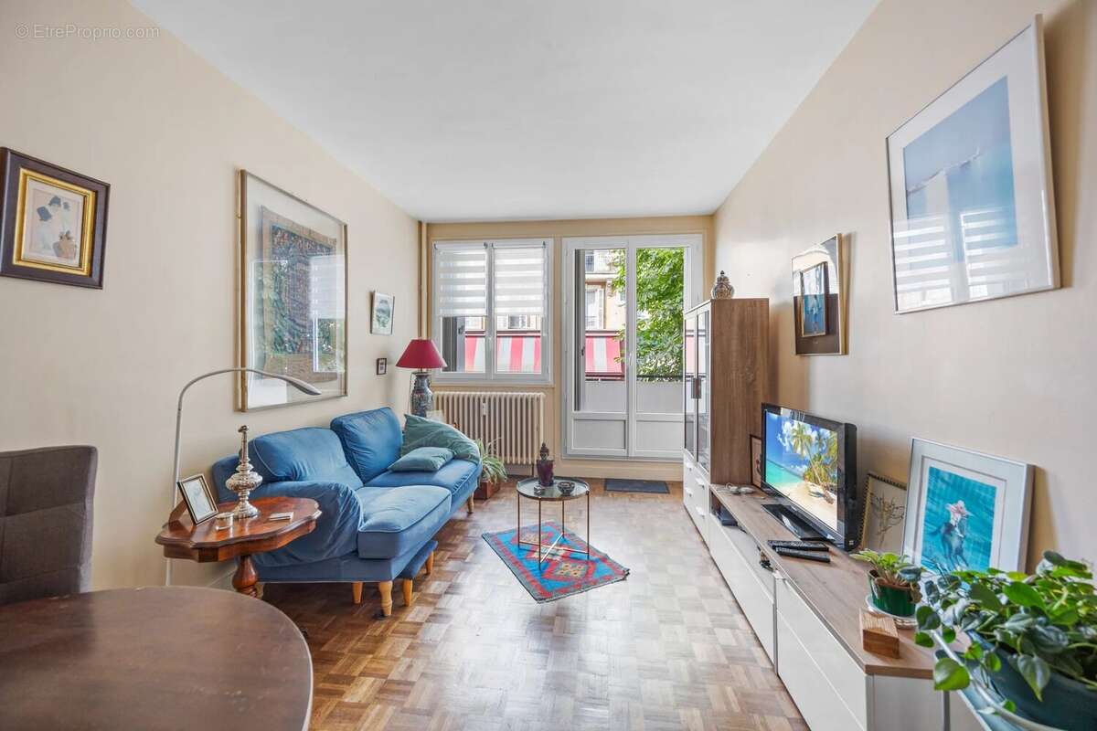 Appartement à BOIS-COLOMBES