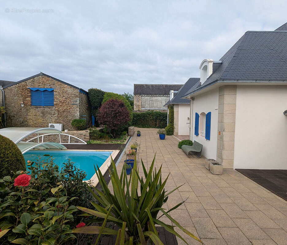 Maison 245m² à lampaul-guimiliau - photo 12